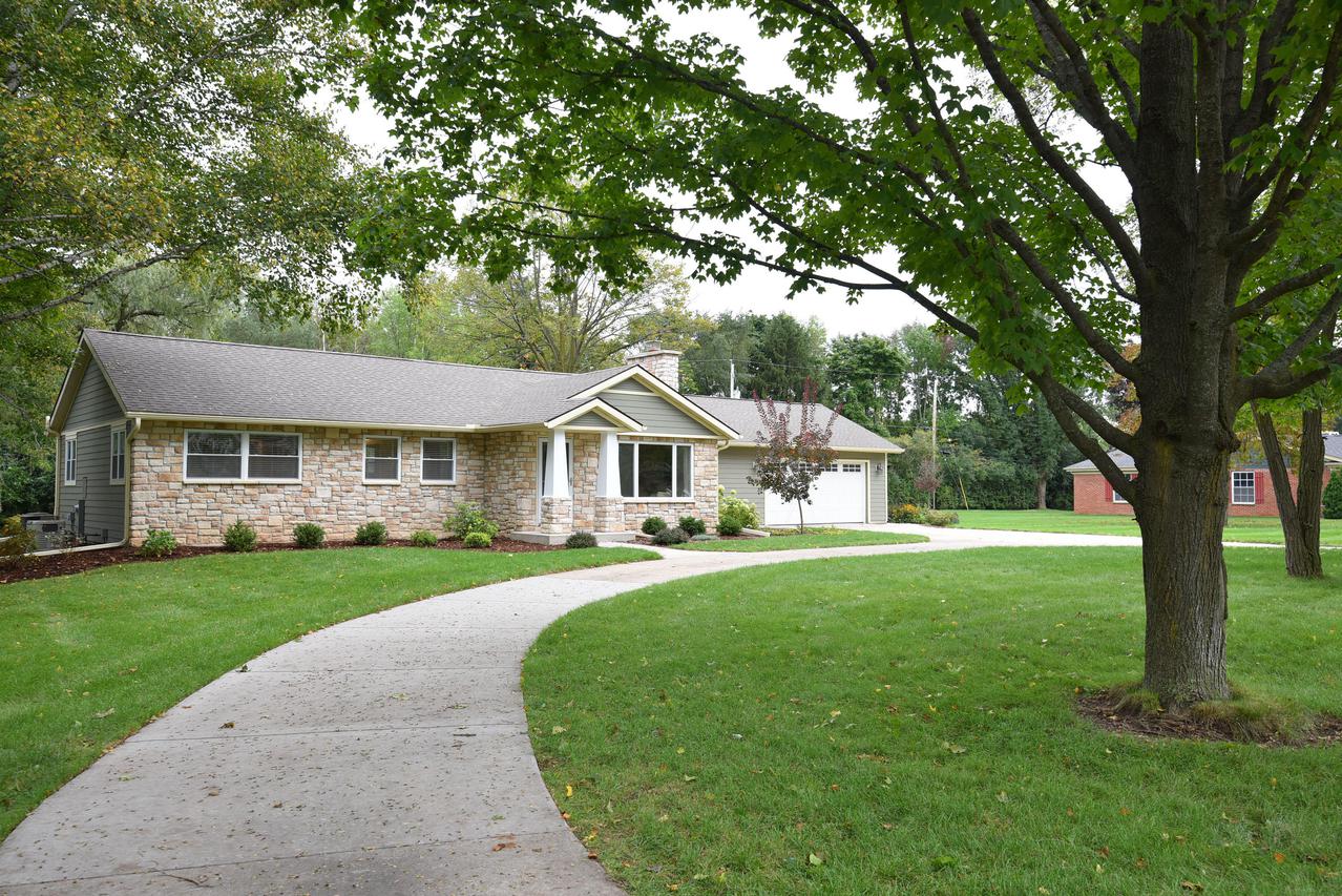11320 N Mulberry Dr., Mequon, WI 53092