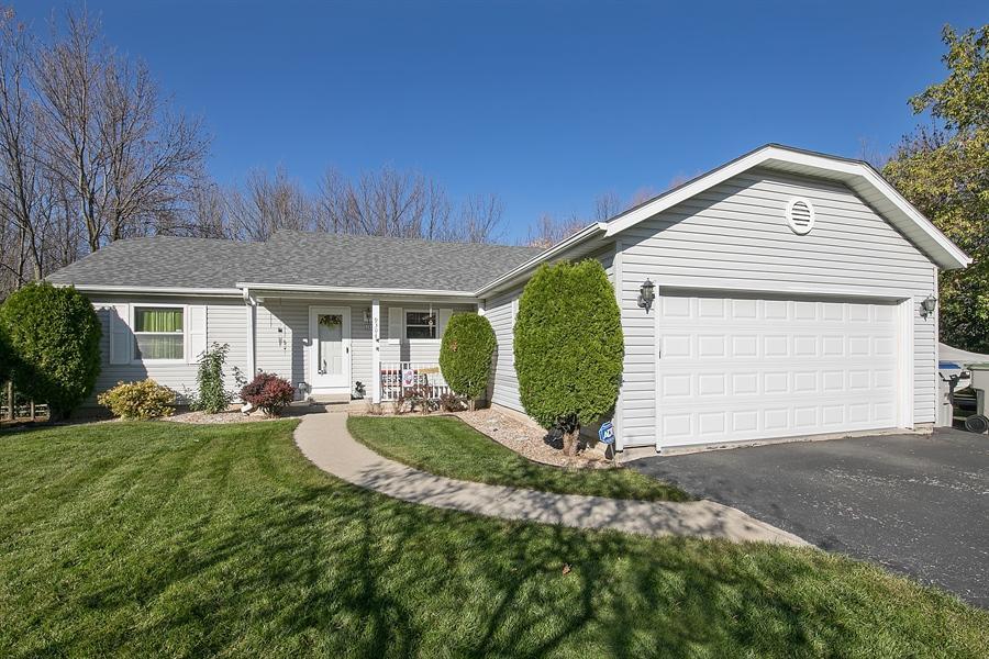 9304 W Clovernook St., Milwaukee, WI 53224