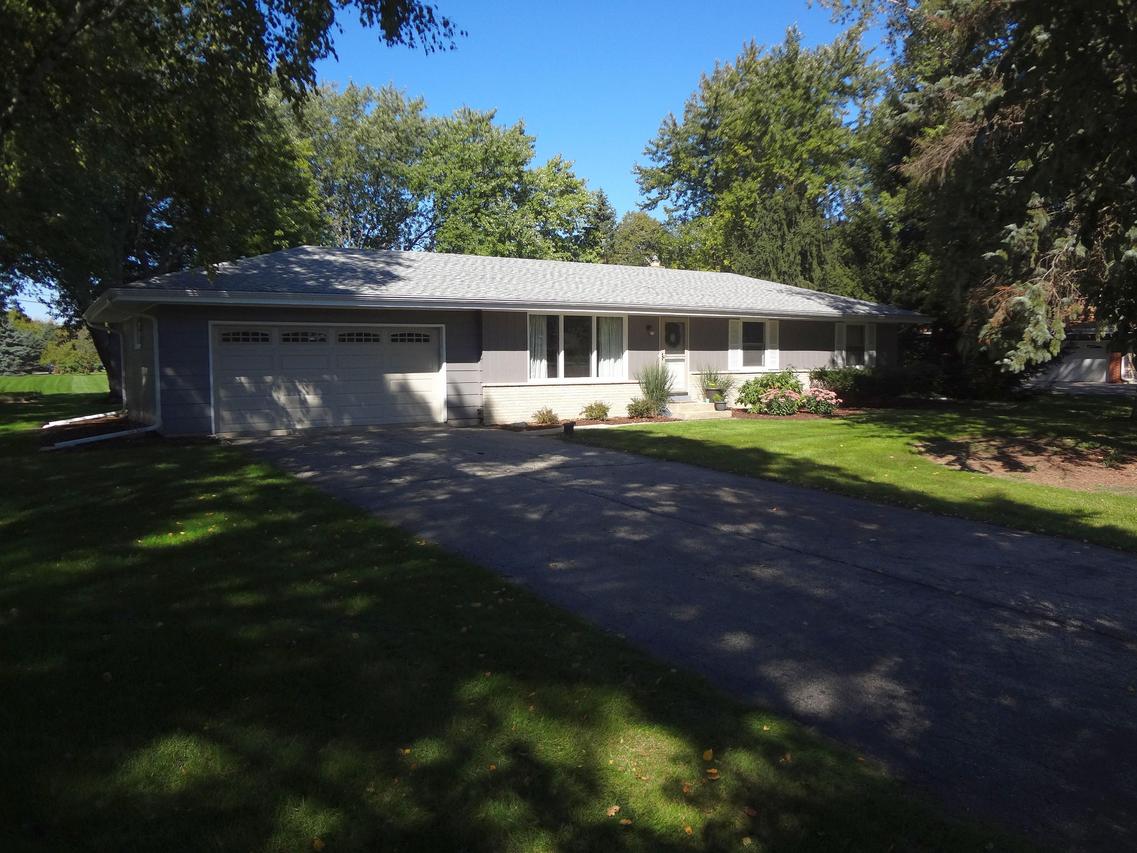 W236N1059 Archery Dr., Pewaukee, WI 53188