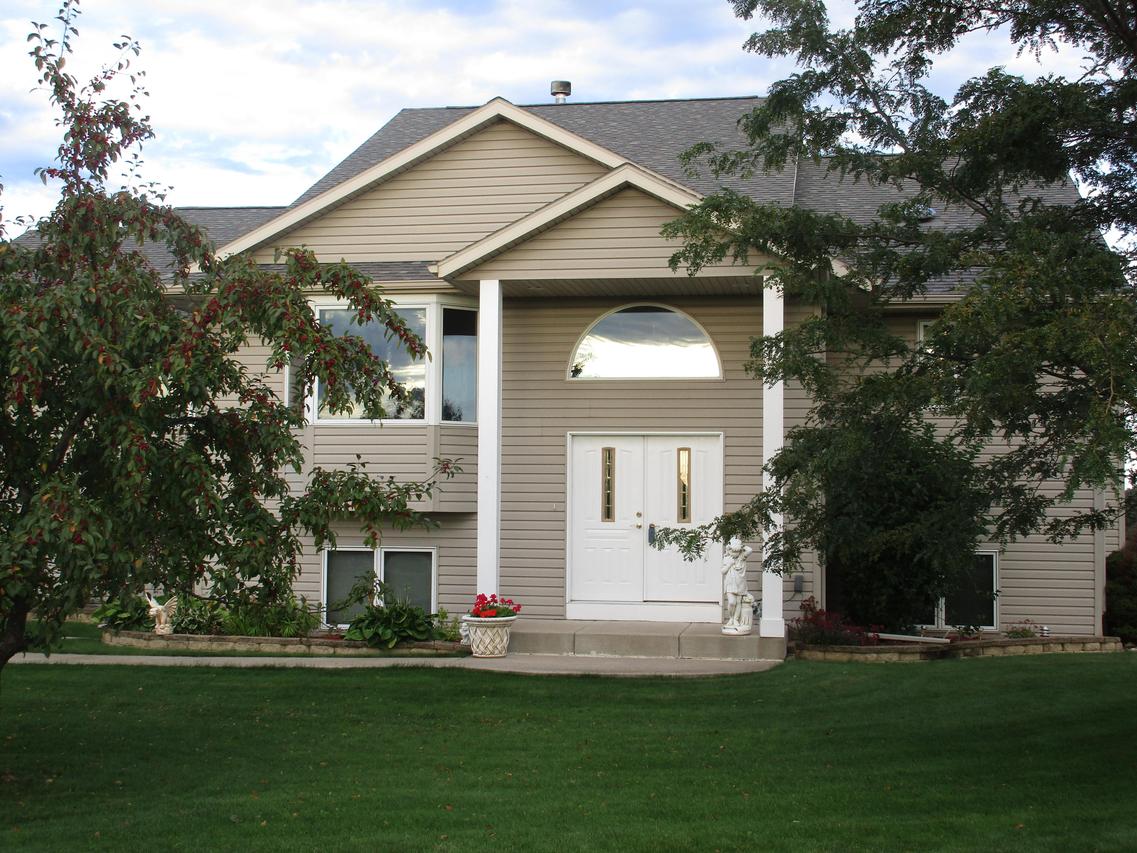 N1554 Lost Ridge, Greenfield, WI 54601