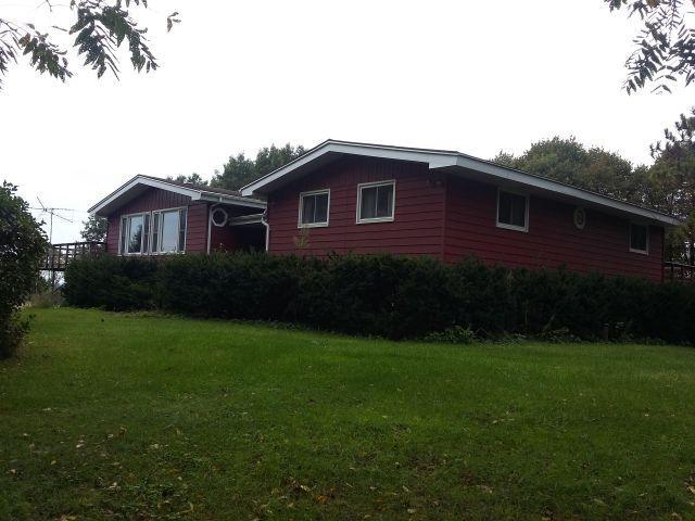 W2780 Eloff Ln, Hebron, WI 53538