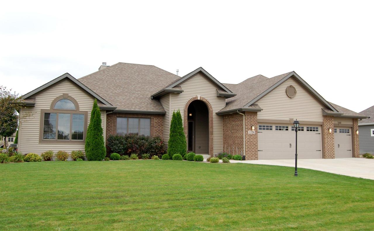 2224 Carla's Way, Mount Pleasant, WI 53406