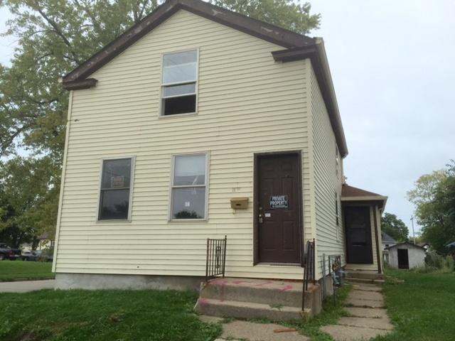 1535 Dr Martin Luther King Dr, Racine, WI 53404