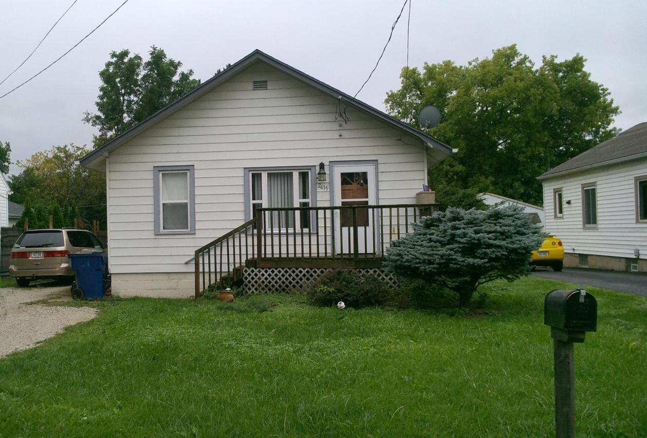 2615 W Mangold Ave. #Ave, Milwaukee, WI 53221