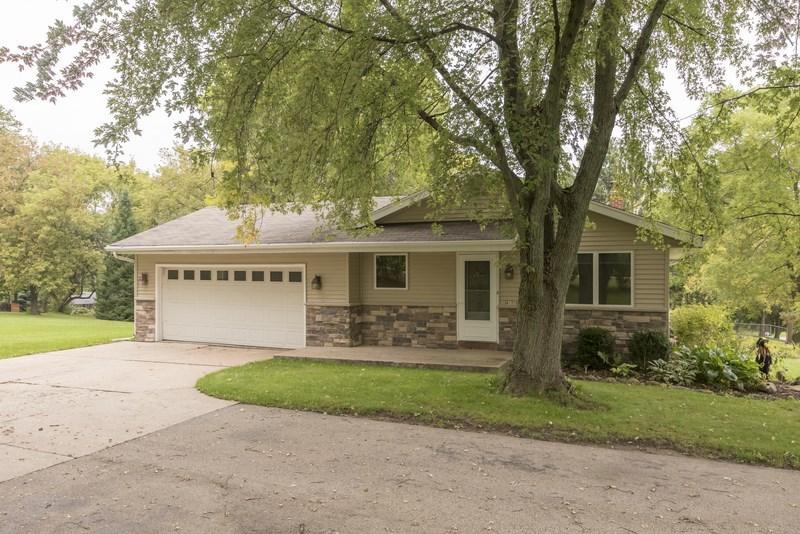 4010 Lake Dr, West Bend, WI 53095