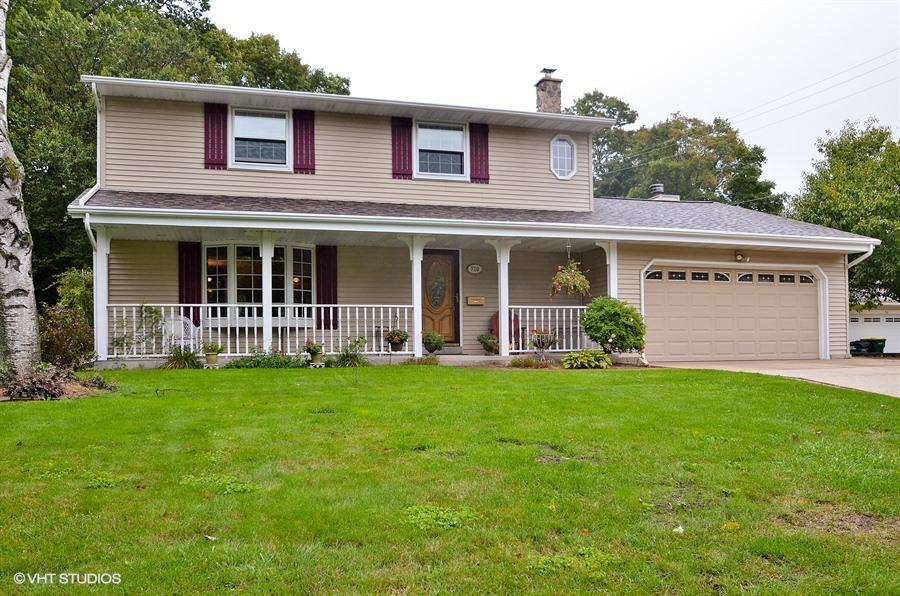 710 N 18th Ave, West Bend, WI 53090