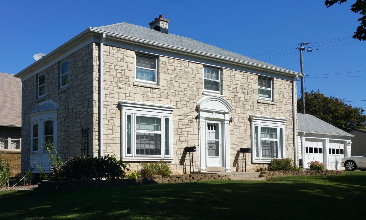 6030 W Lloyd St #6032, Wauwatosa, WI 53213