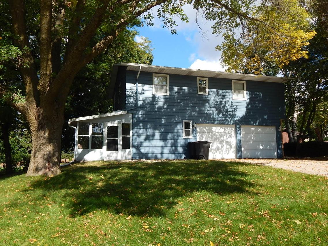 509 N Midway Ave, Jefferson, WI 53549