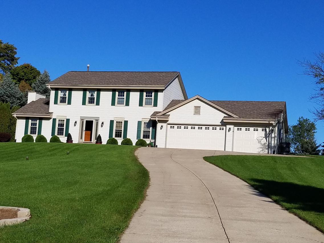 S75W23950 Vernon Hills, Vernon, WI 53103