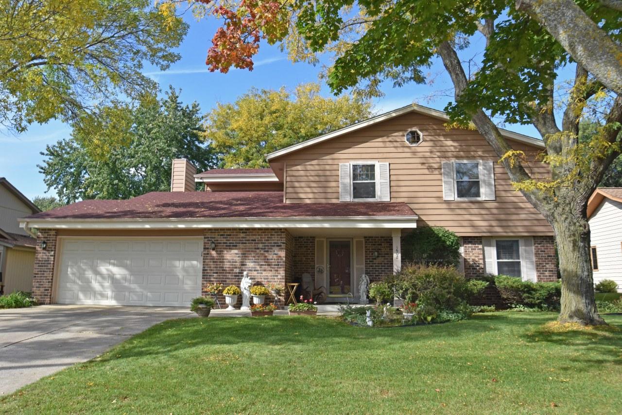 1608 Butler Dr, Waukesha, WI 53186
