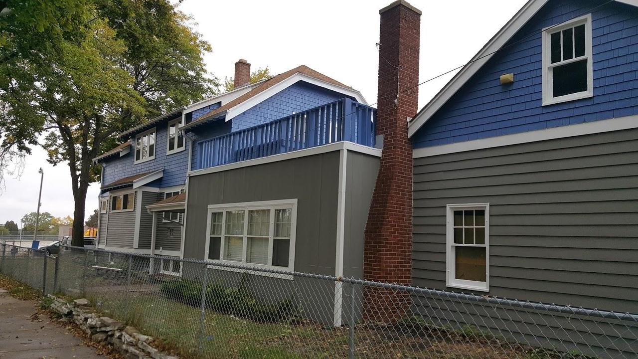 6741 W Moltke Ave, Milwaukee, WI 53210