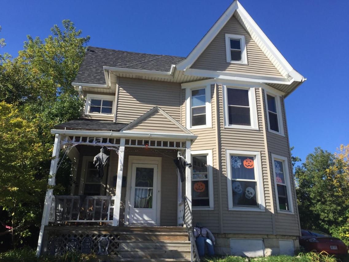 2169 S 81st St #2171, West Allis, WI 53219