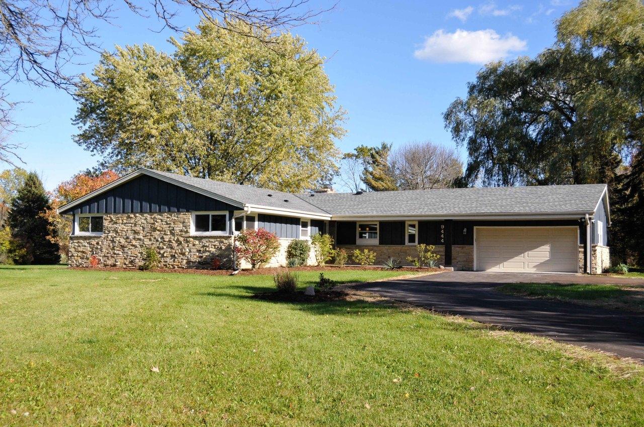9444 N Sleepy Hollow, Bayside, WI 53217