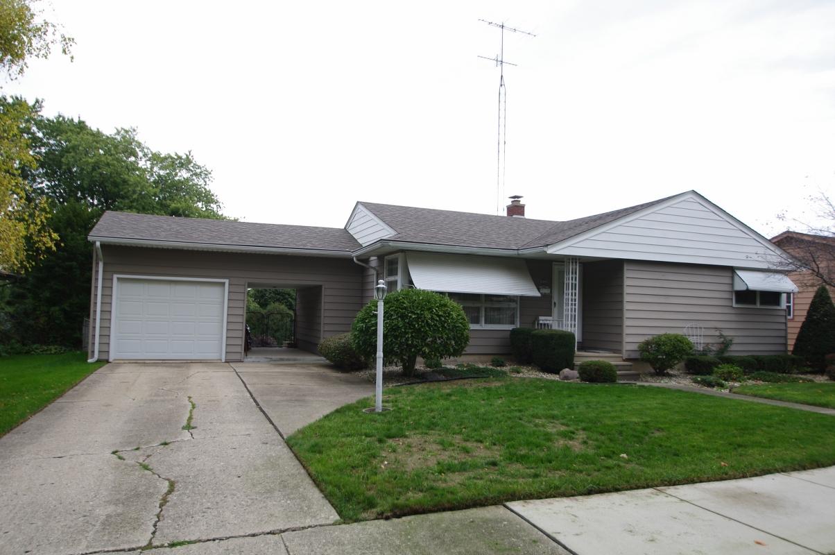 6041 47th Ave, Kenosha, WI 53142