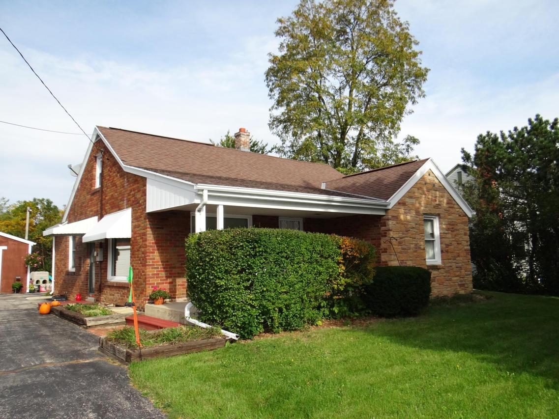 2038 N Green Bay Rd, Mount Pleasant, WI 53405
