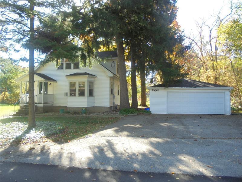W1379 Honeysuckle Rd., Bloomfield, WI 53157