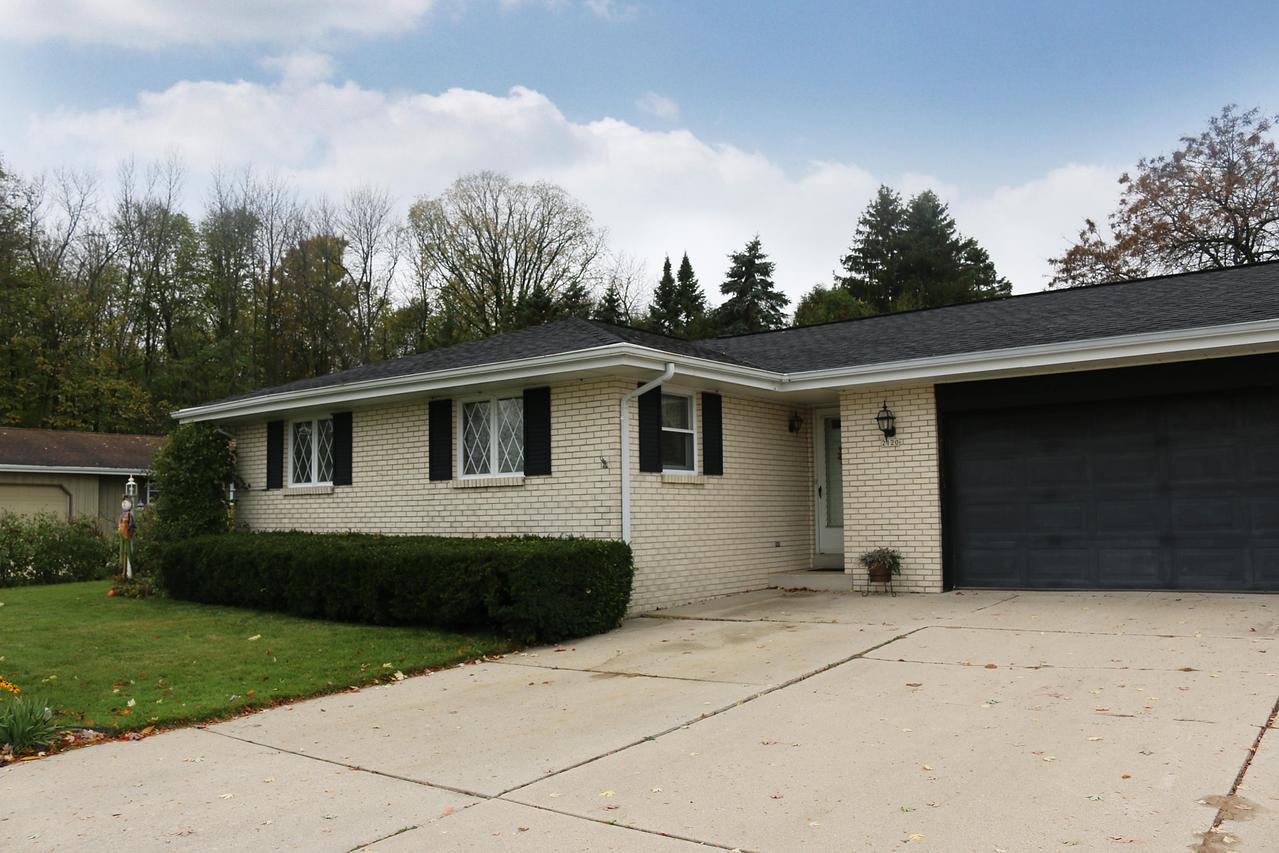 2120 N 36th St., Sheboygan, WI 53081