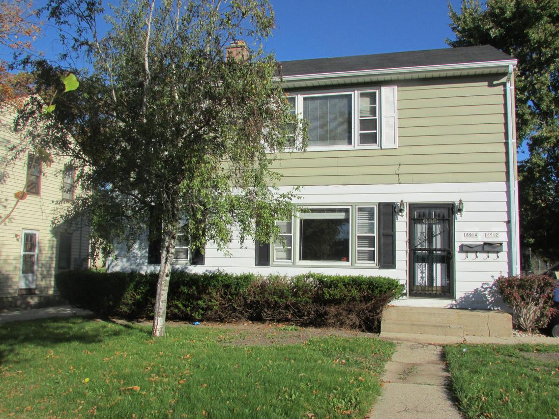 6912 W Oklahoma Ave #6914, Milwaukee, WI 53219