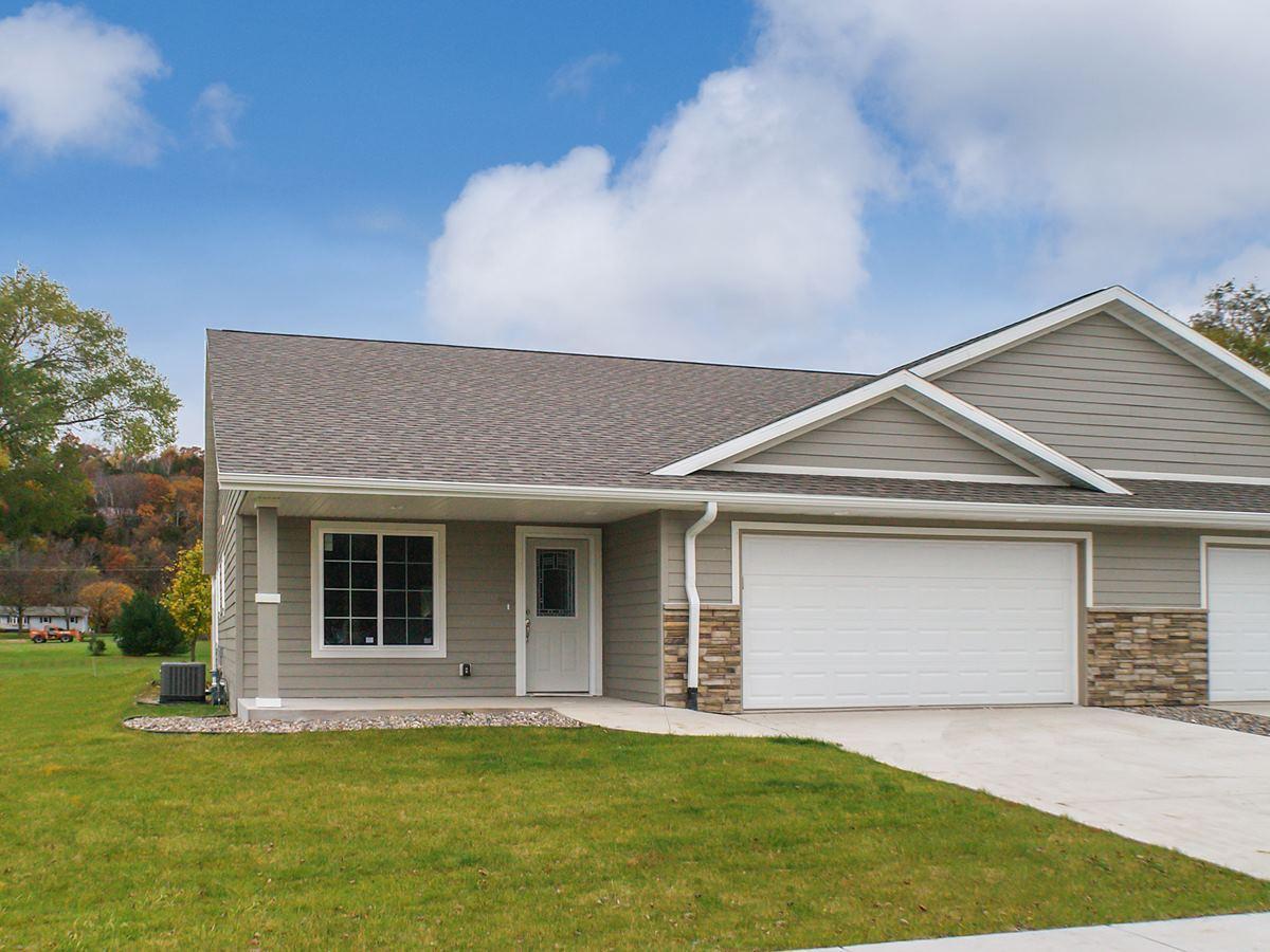 1209 2nd Ave, Holmen, WI 54636