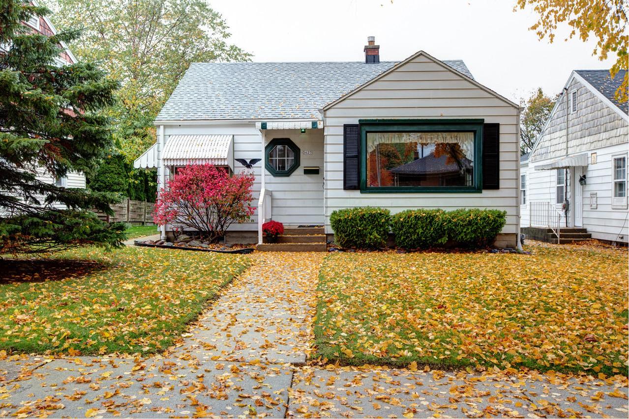 3427 S Quincy Ave, Milwaukee, WI 53207