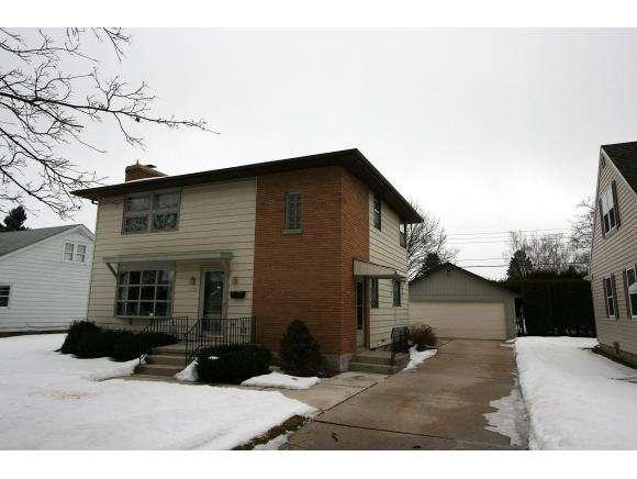 1504 Cherry Rd., Manitowoc, WI 54220