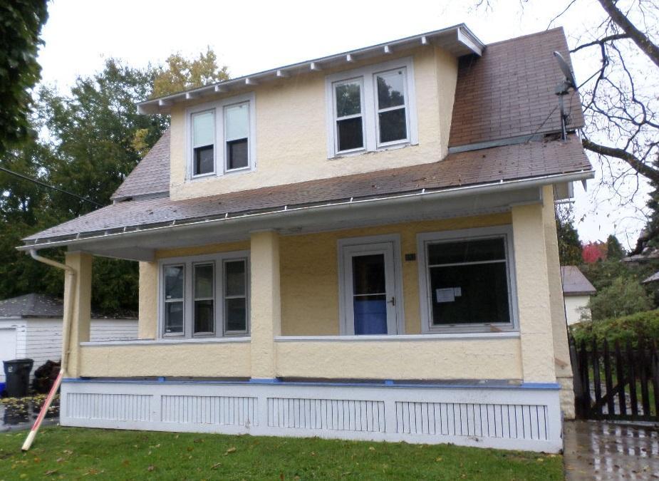 609 N Greenfield Ave., Waukesha, WI 53186