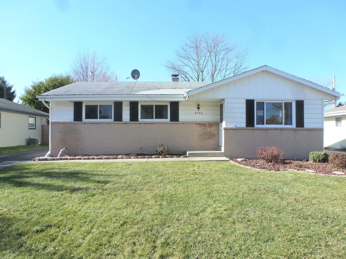3340 Buckingham Rd, Sturtevant, WI 53177