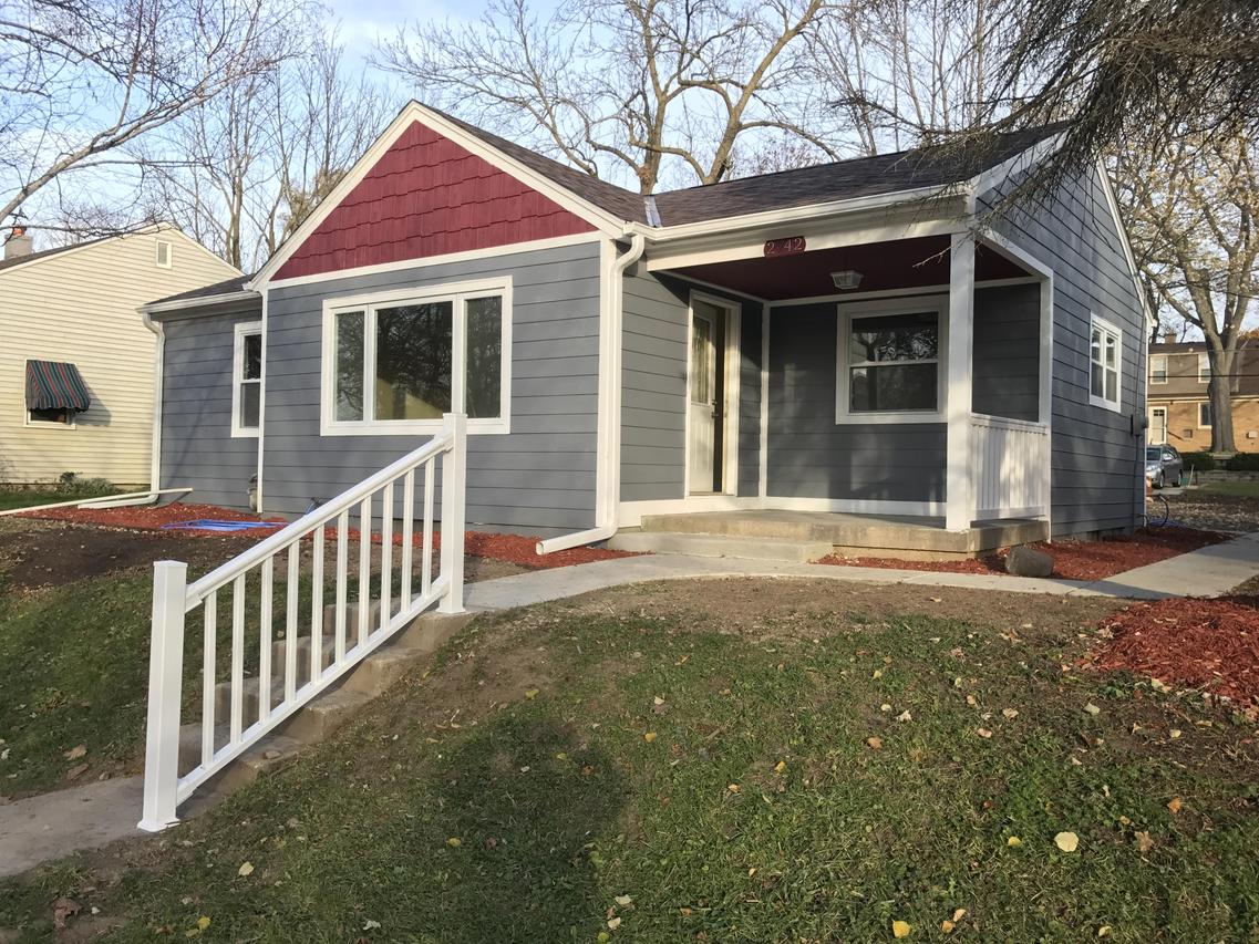 2742 N 85th St, Milwaukee, WI 53222