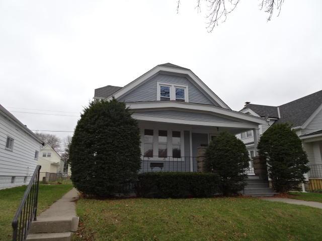 3135 S 7th St, Milwaukee, WI 53215