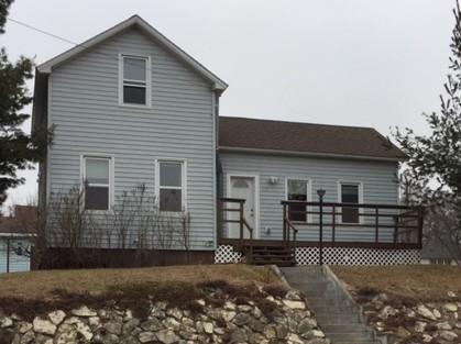 713 Madison St, Onalaska, WI 54650