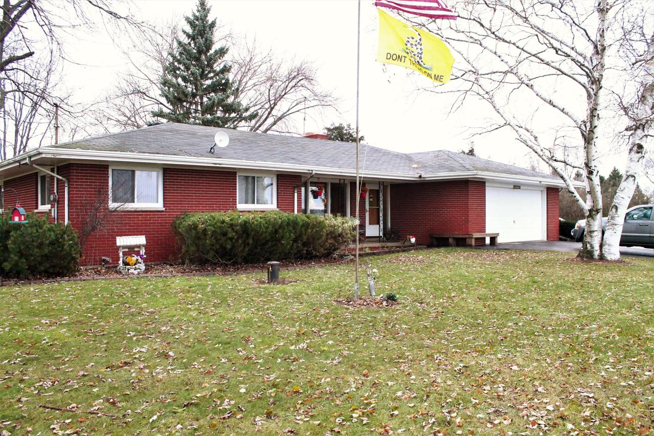 5230 90th St, Mount Pleasant, WI 53403