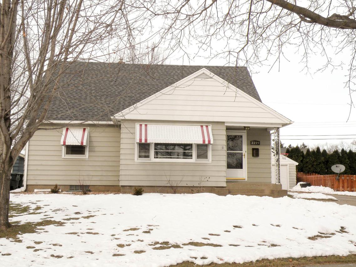 2219 Horton St, La Crosse, WI 54601