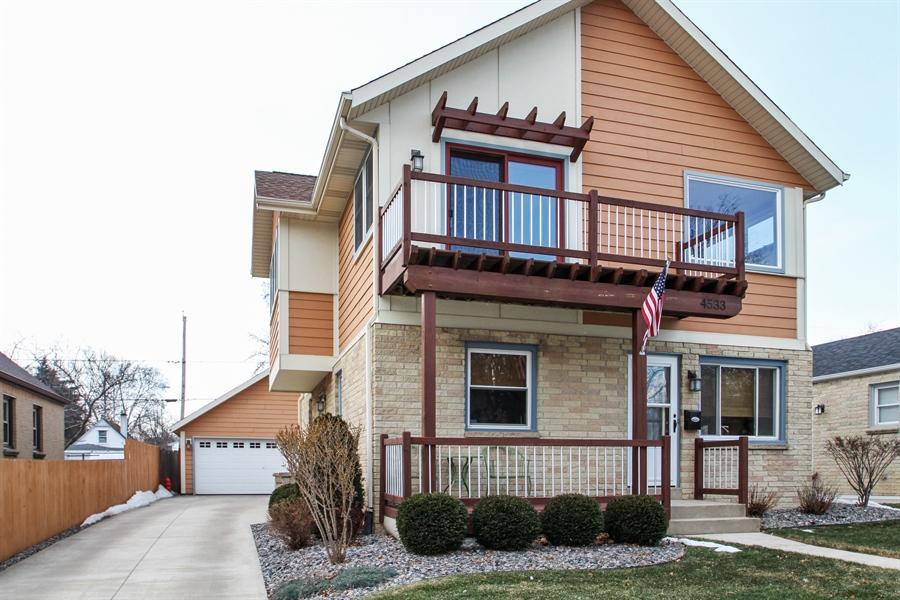 4533 S Taylor Ave, Milwaukee, WI 53207