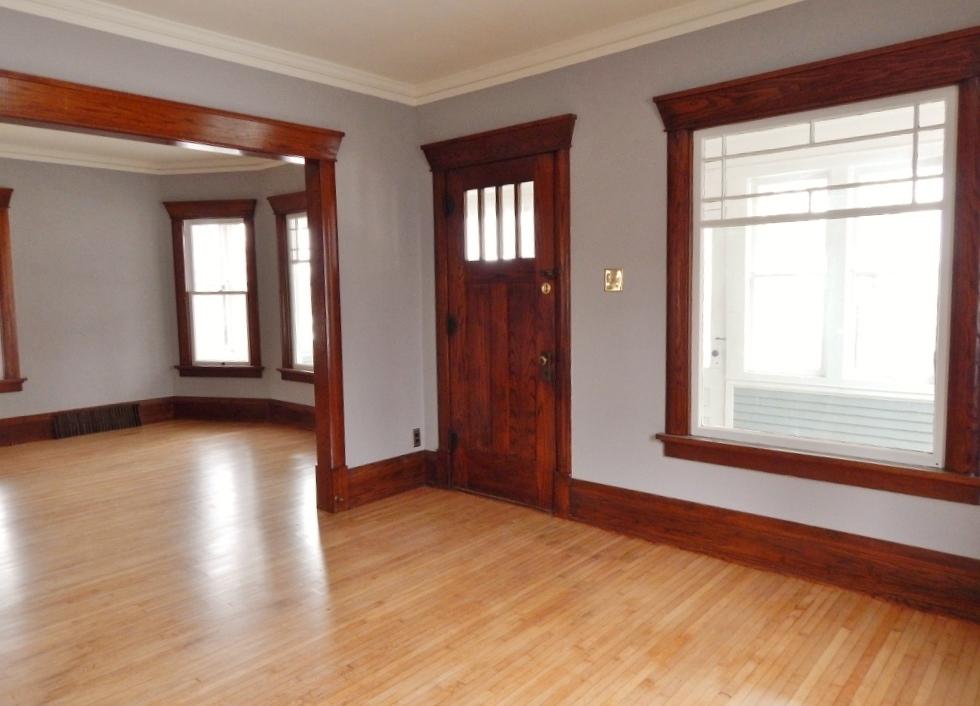 442 Forest St, Hartford, WI 53027