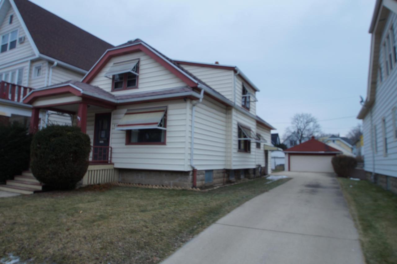 2326 S 33rd St., Milwaukee, WI 53215