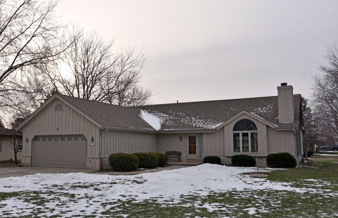 315 Park Ave., Eagle, WI 53119