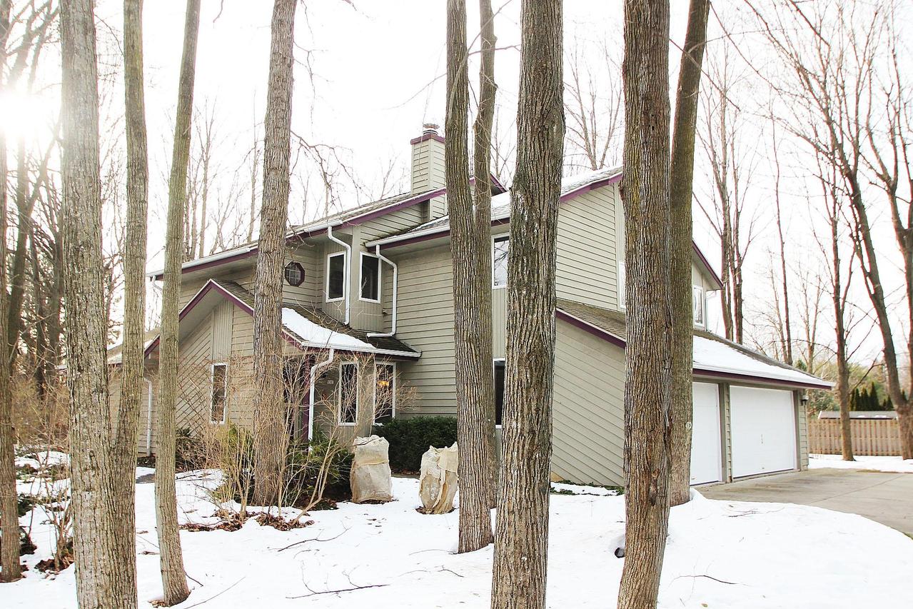 9567 N 52nd St., Brown Deer, WI 53223