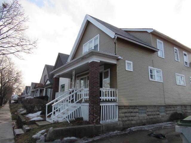 2319 S 30th St, Milwaukee, WI 53215