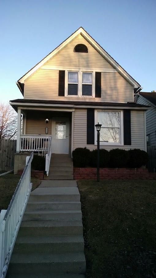 1726 S 60th St, West Allis, WI 53214