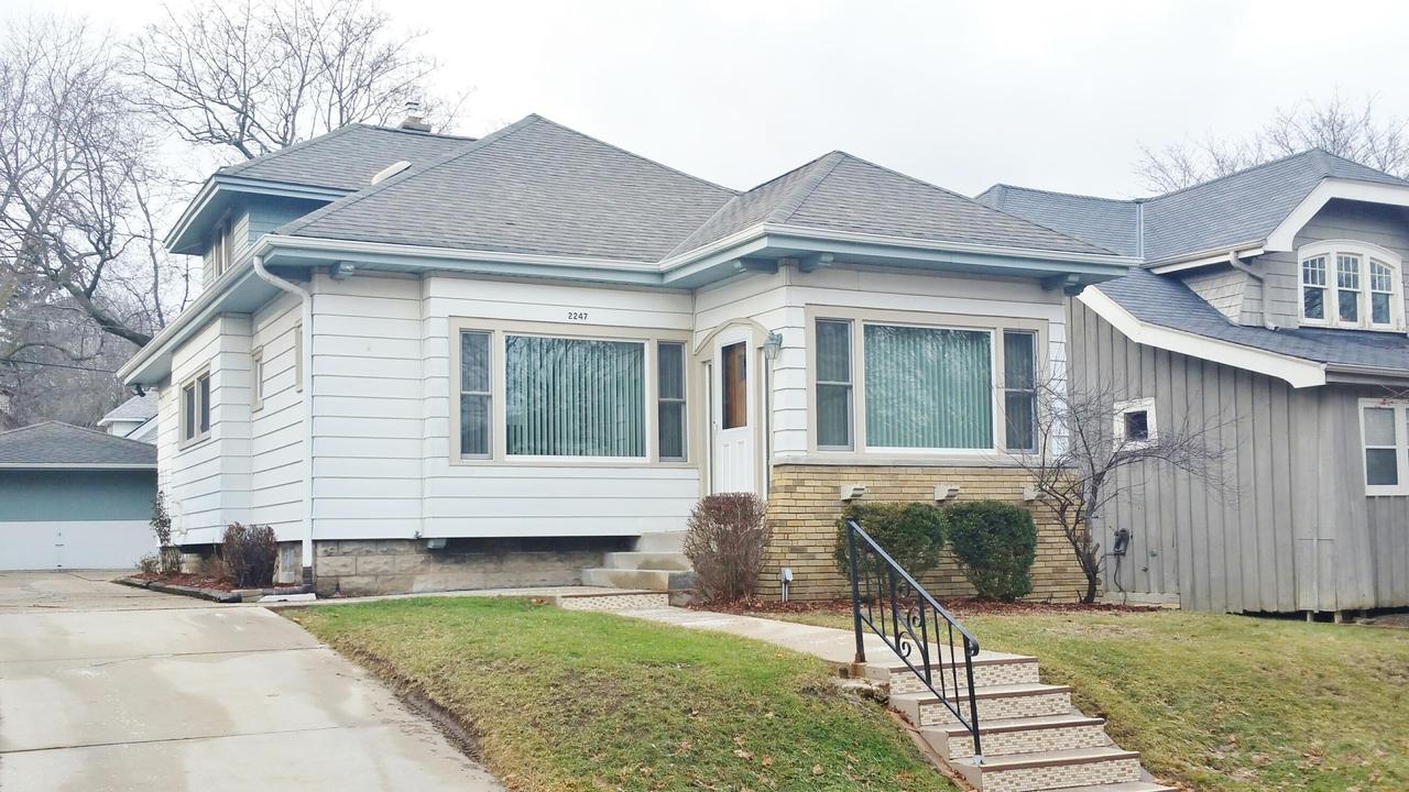 2247 N 69th St., Wauwatosa, WI 53213