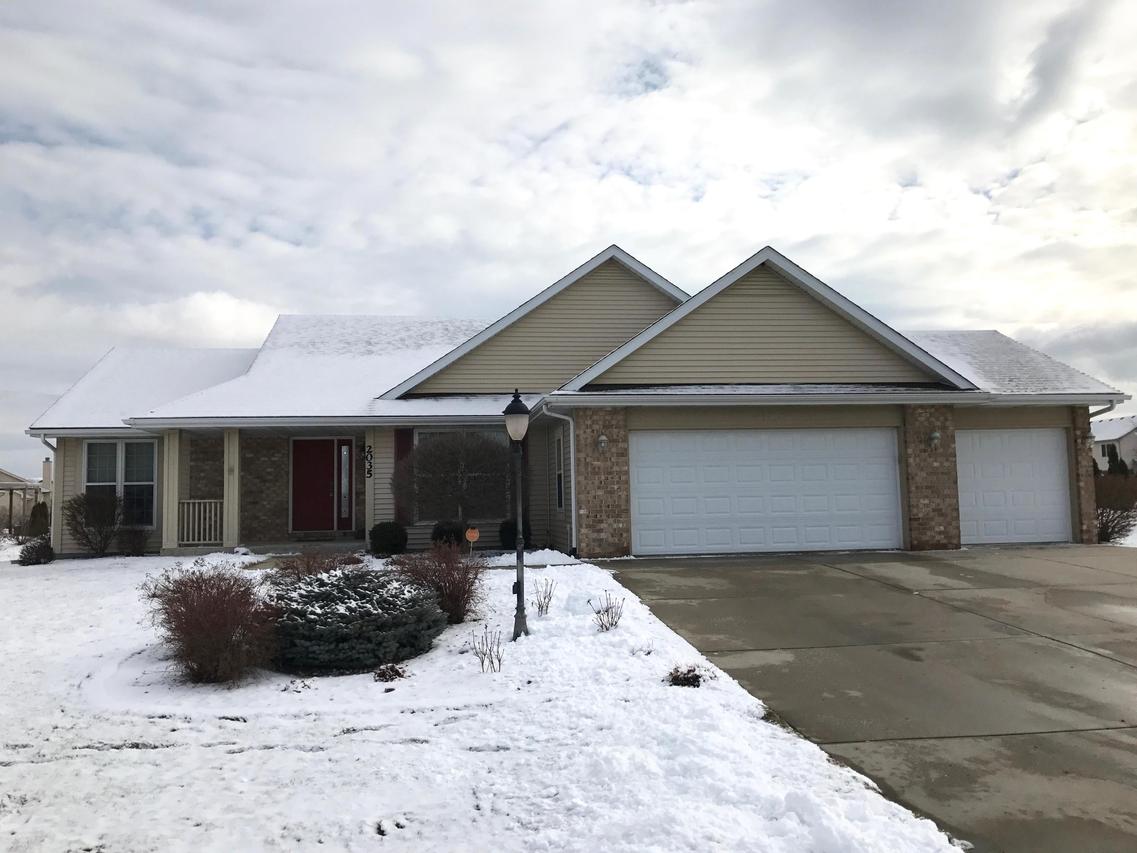 2035 Raintree Ln, Mount Pleasant, WI 53406