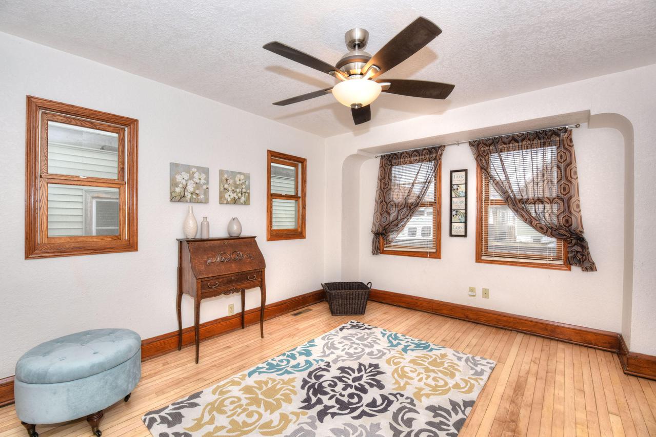 721 S 37th St #723, Milwaukee, WI 53215