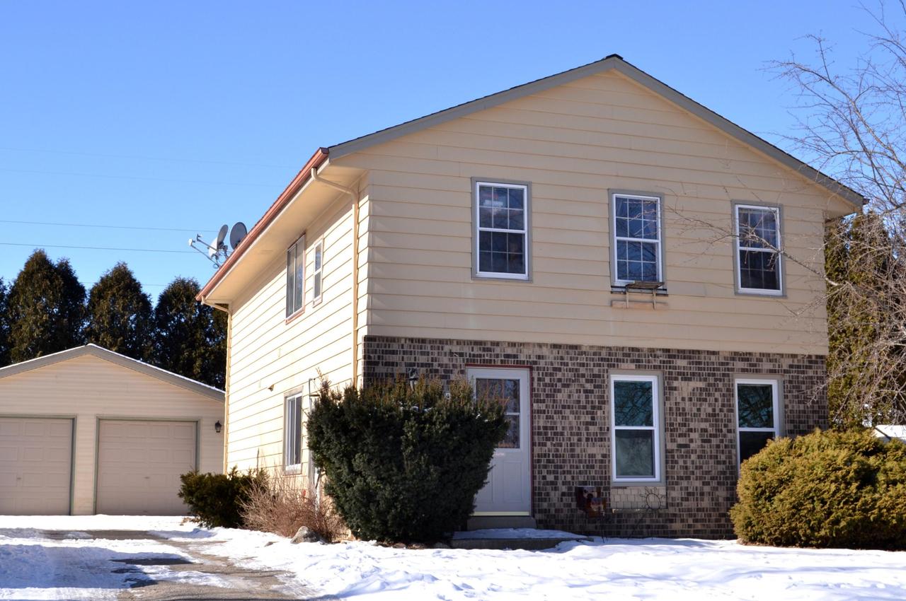 141 S Judge Dr #145, Saukville, WI 53080