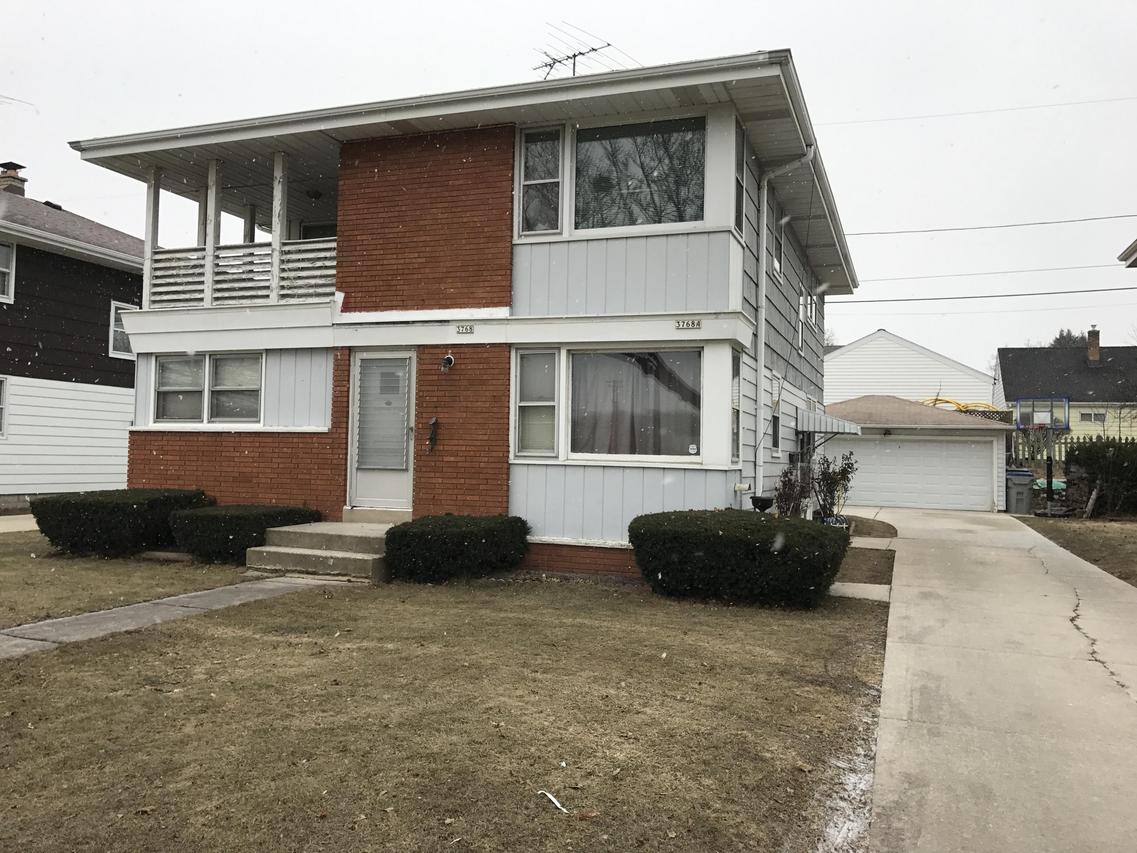 3768 S 25th St, Milwaukee, WI 53221