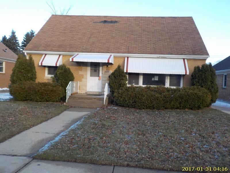 3023 Saint Clair, Racine, WI 53402