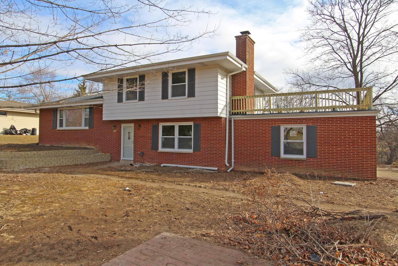 5760 S 121st St., Hales Corners, WI 53130