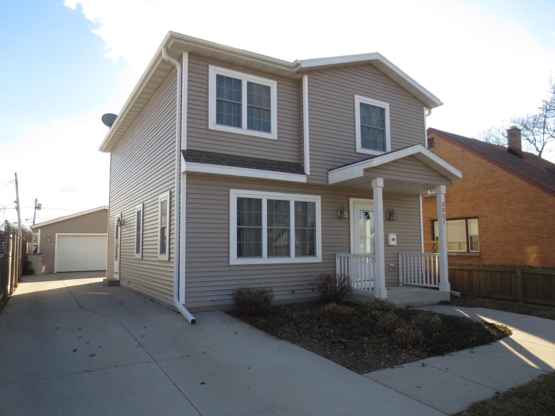 8901 W Morgan Ave., Milwaukee, WI 53228