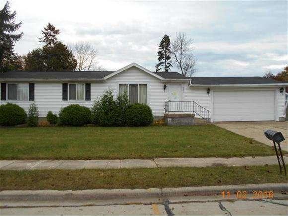 2821 13th St., Two Rivers, WI 54241