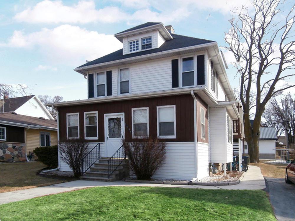 2034 Jefferson St., New Holstein, WI 53061