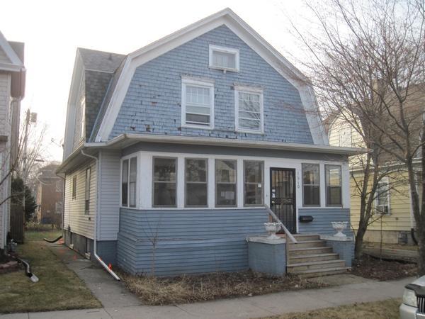 1610 Villa St, Racine, WI 53403